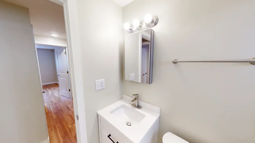 160 E Norwich Ave Apt 5