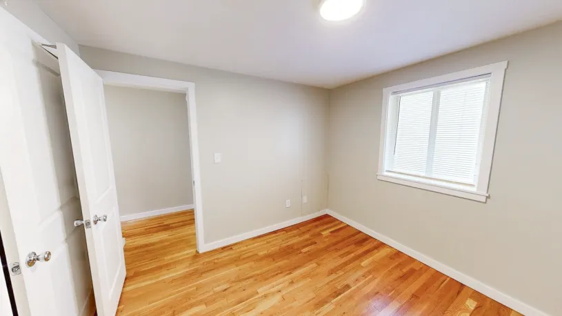 160 E Norwich Ave Apt 5