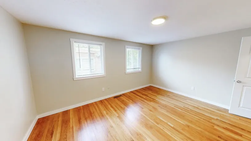 160 E Norwich Ave Apt 5