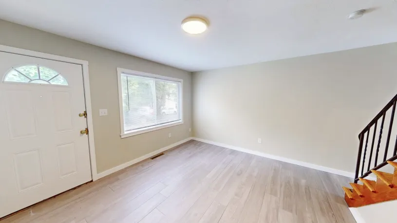 160 E Norwich Ave Apt 6