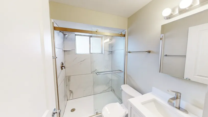 160 E Norwich Ave Apt 6
