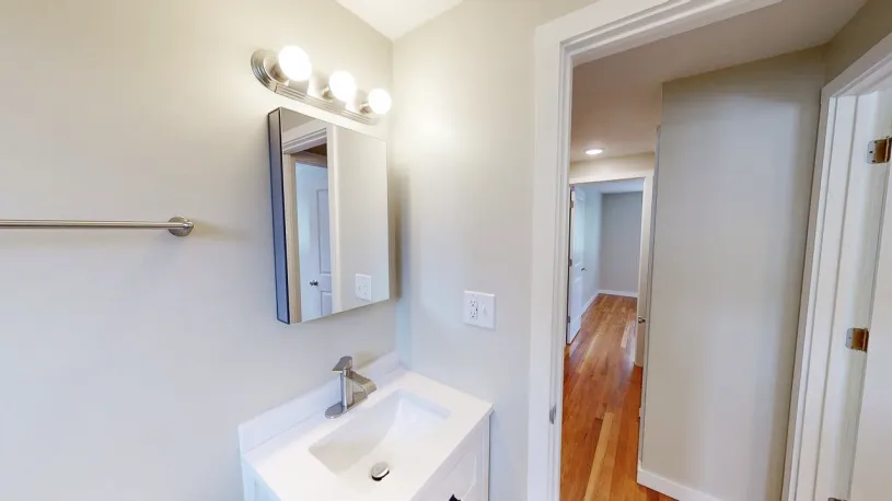 160 E Norwich Ave Apt 6