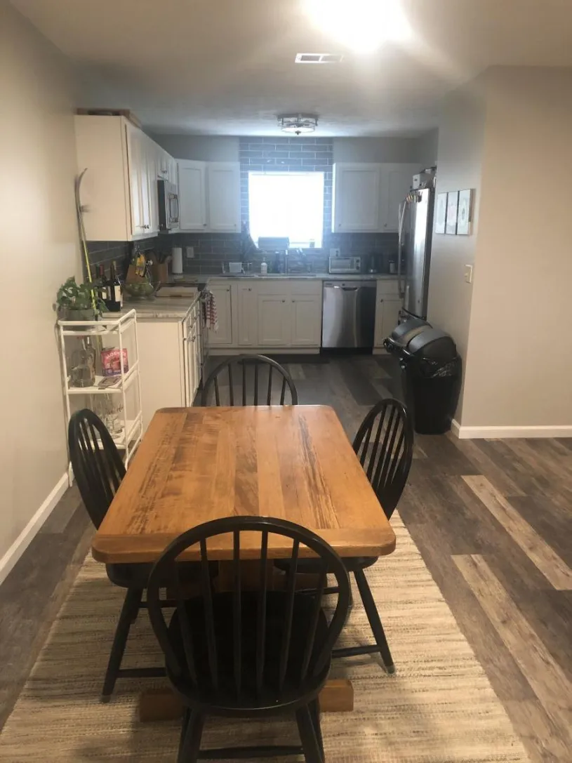 1629 W 5th Ave ~ Remodeled unit Three-Bedroom 