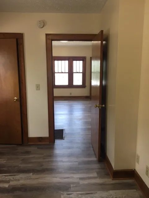 165 1/2 W. Northwood Ave - Remodeled Unit
