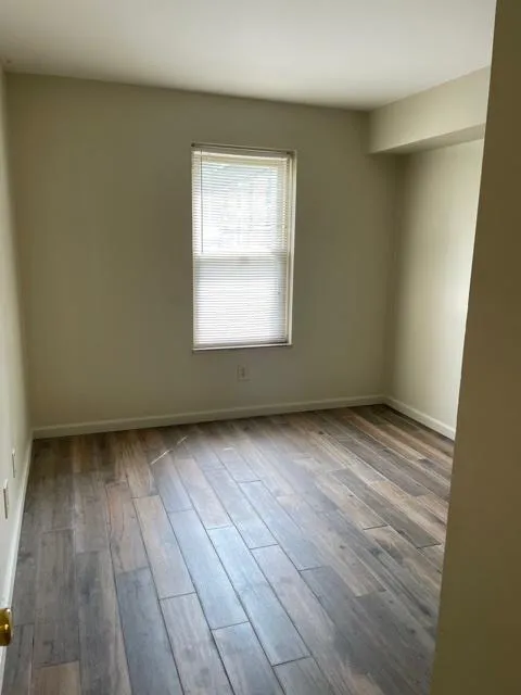 180-188 W Patterson Ave 2BR - updated
