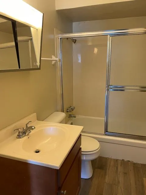 180-188 W Patterson Ave 2BR - updated