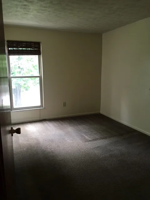 1944 Iuka Ave