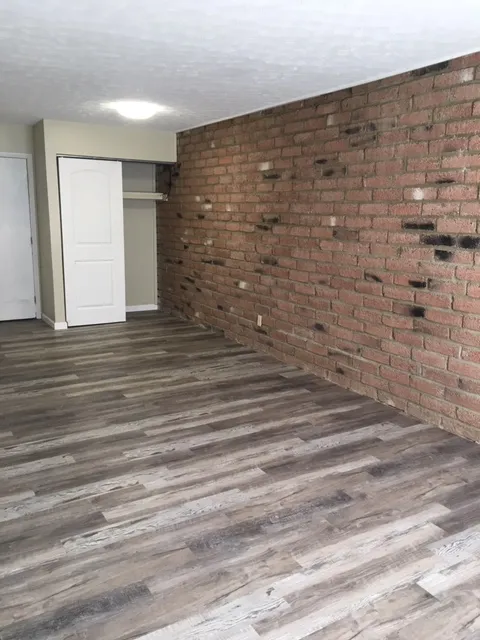 1944 Iuka Ave - Renovated Unit