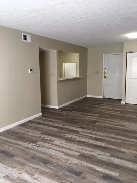 1944 Iuka Ave - Renovated Unit
