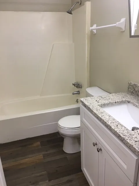 1944 Iuka Ave - Renovated Unit