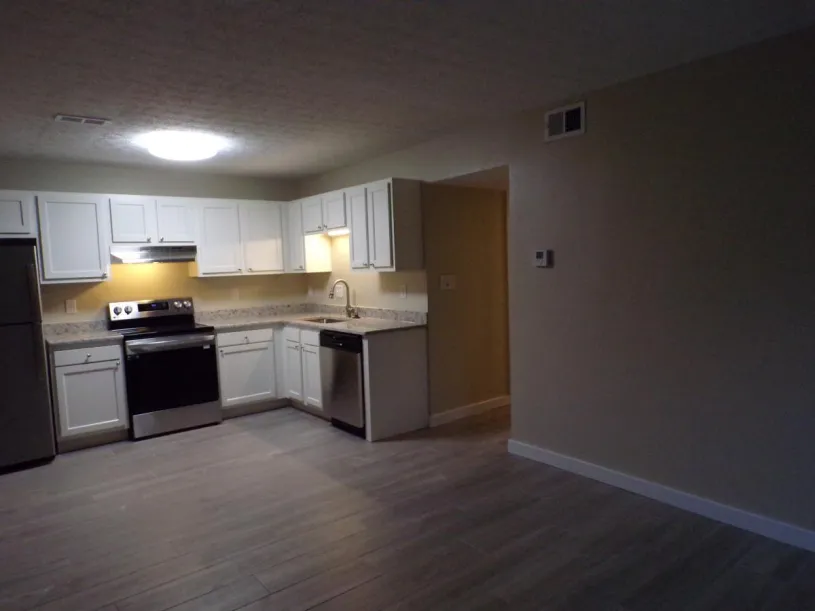 1944 Iuka Ave - Renovated Unit (Ground Floor) A1, A2, A3, A4