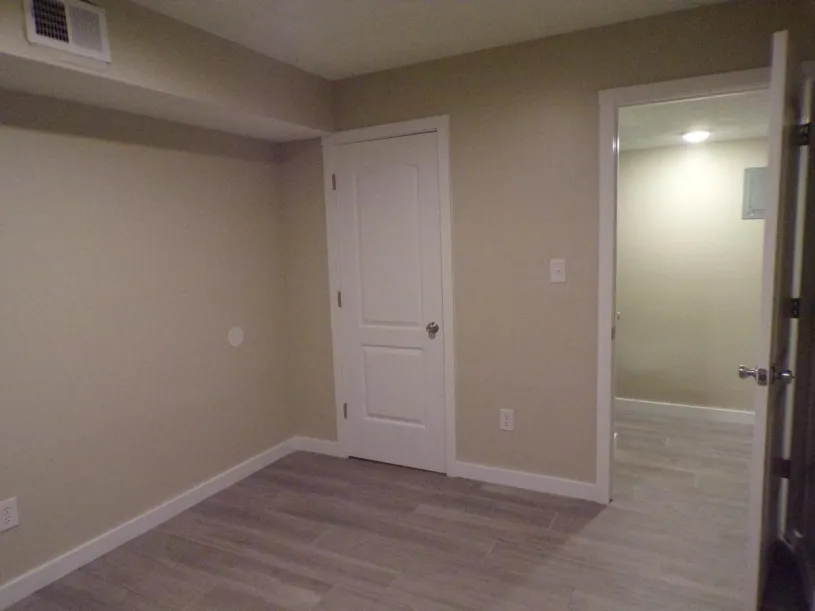 1944 Iuka Ave - Renovated Unit (Ground Floor) A1, A2, A3, A4