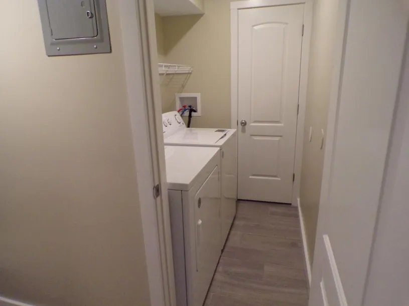 1944 Iuka Ave - Renovated Unit (Ground Floor) A1, A2, A3, A4