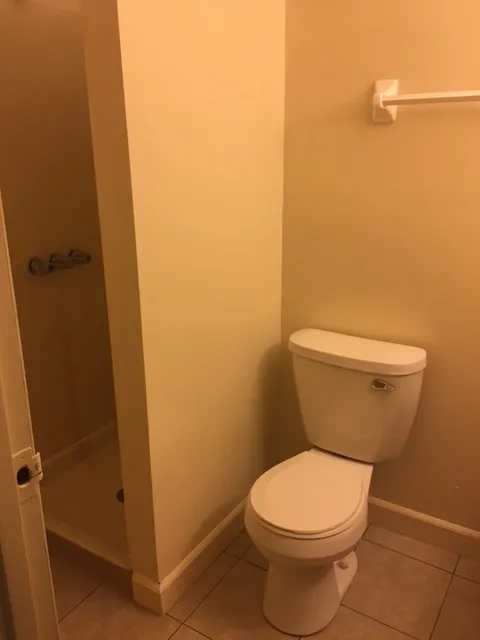 198 E 16th Ave 1BR