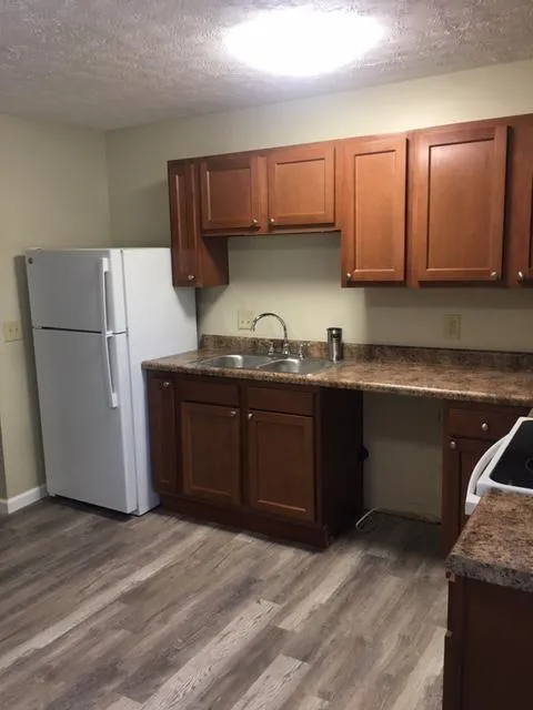 198 E 16th Ave - Townhouse - Renovated