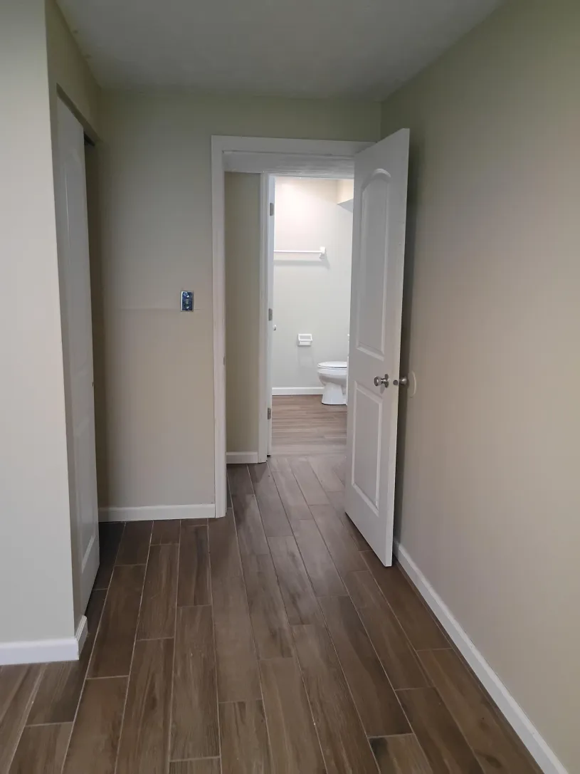 30 E Lane Ave Apt 103 ~ Renovated 3 bedroom 
