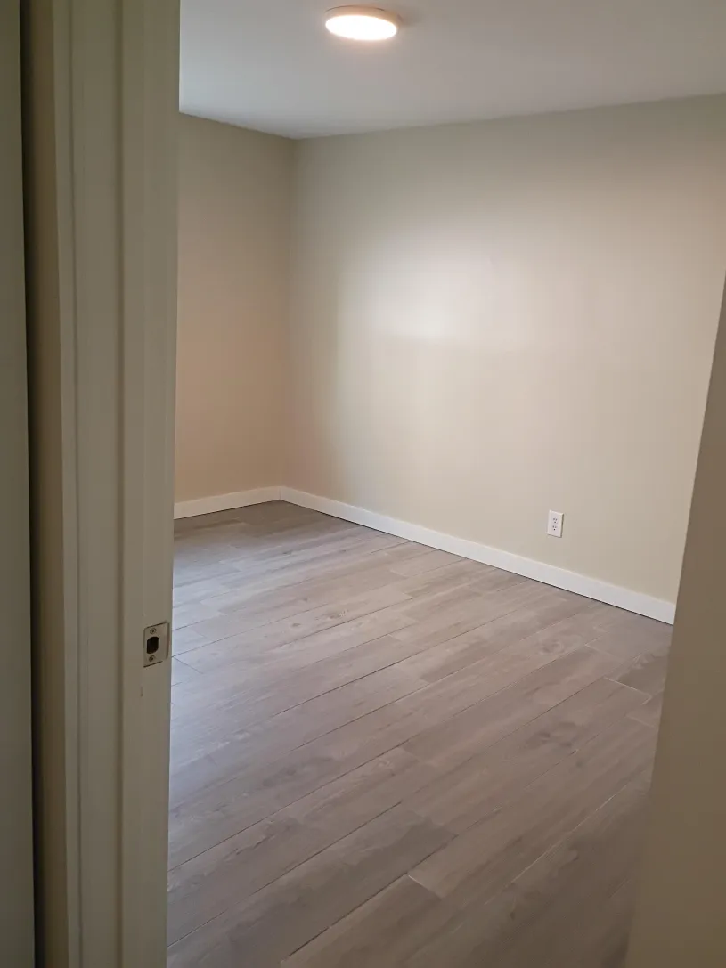 130 E Woodruff Ave Apt 1A ~ Renovated 