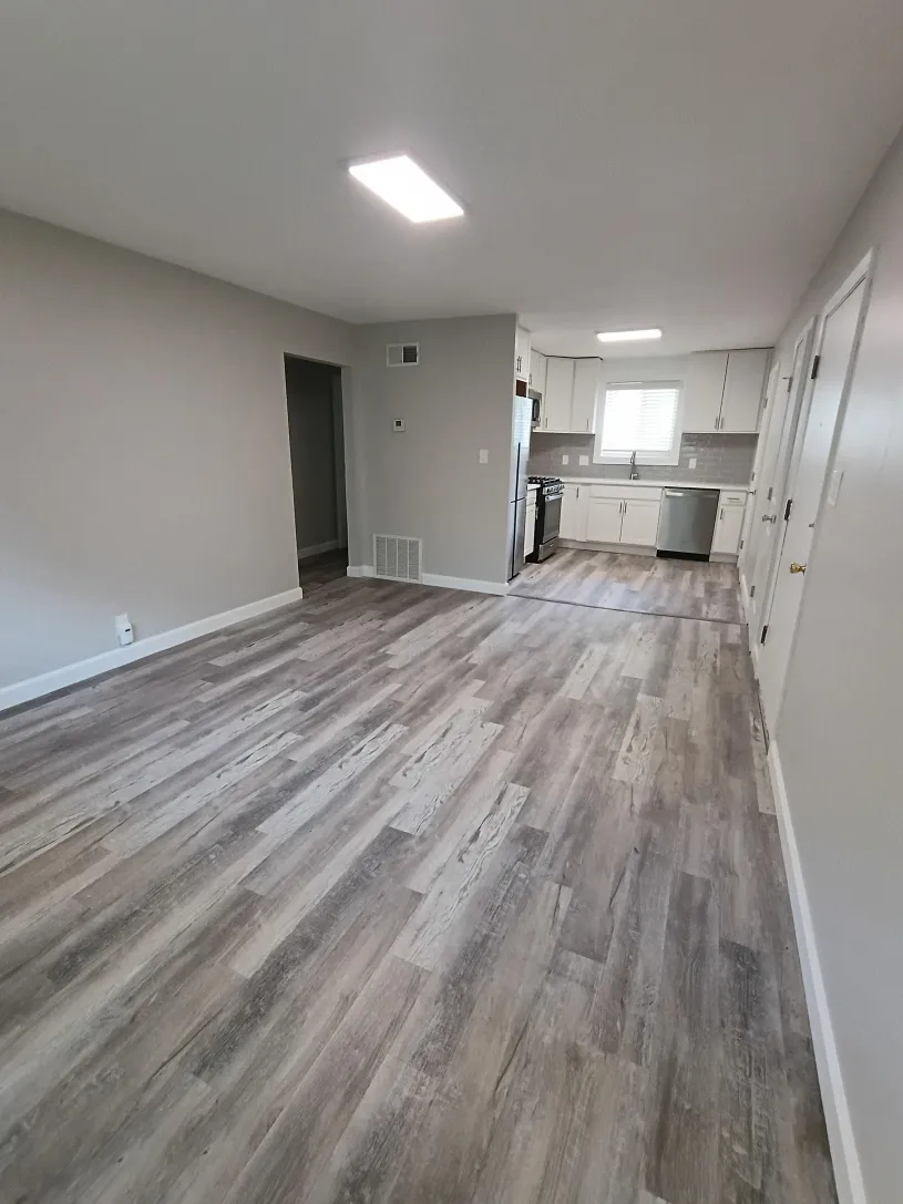 2699 Neil Ave Apt C