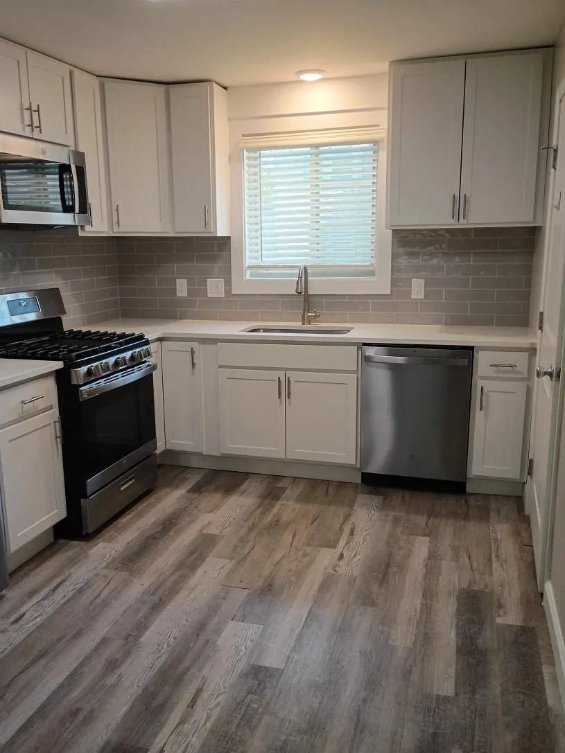 2699 Neil Ave Apt C