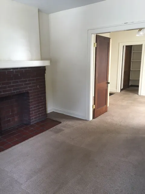 2243-2245 Neil Ave