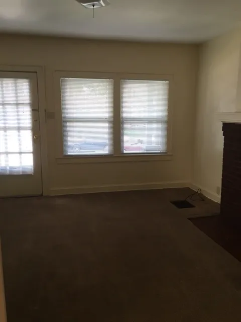 2243-2245 Neil Ave