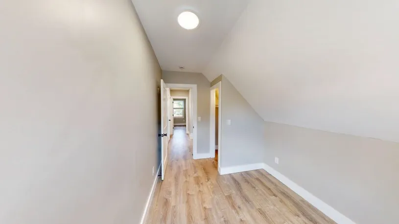 2256 Neil Ave
