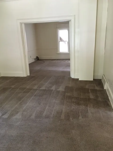 230 E 15th Ave 6+BR