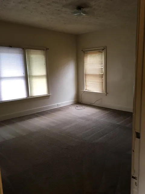 230 E 15th Ave 6+BR