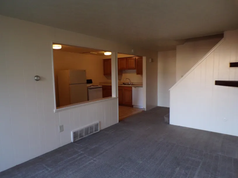 235 W Norwich Ave apt C 