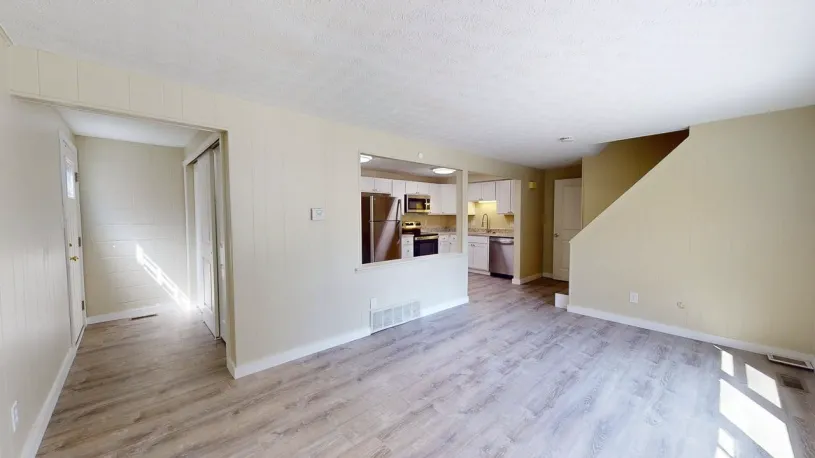 237 W Norwich Ave Apt D