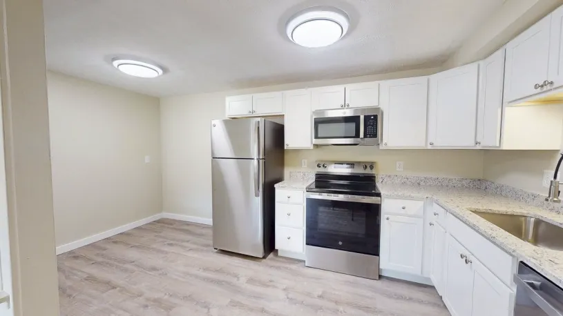 237 W Norwich Ave Apt D