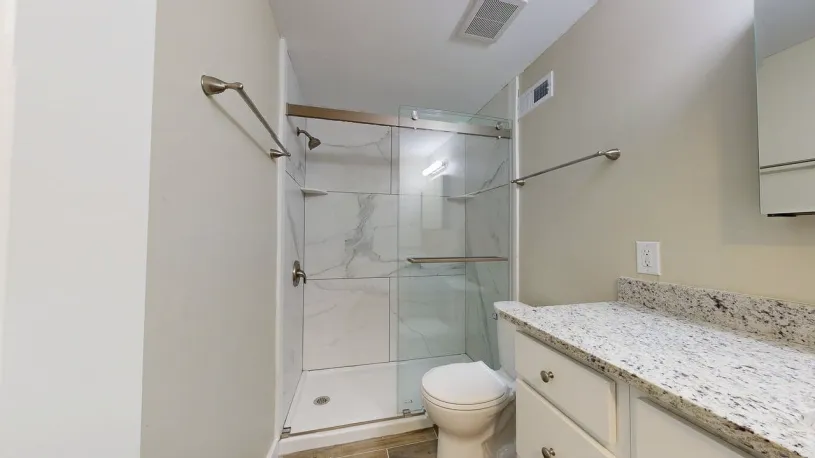 237 W Norwich Ave Apt D