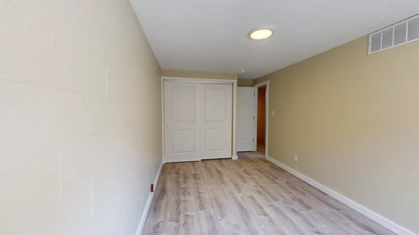 237 W Norwich Ave Apt D