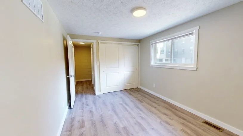 237 W Norwich Ave Apt D