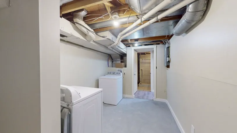 237 W Norwich Ave Apt D