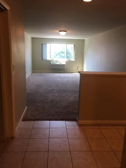 2386 N High St Apt F