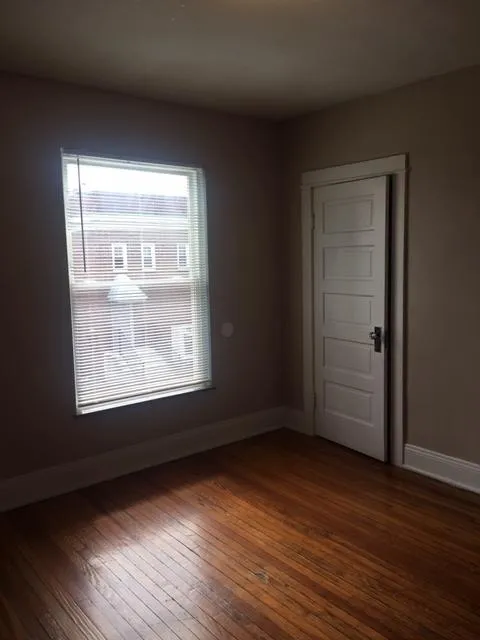 2452-2458 N High St