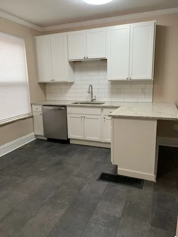 2452 N High St Apt 11