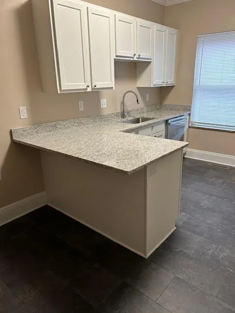 2458 N High St Apt 8