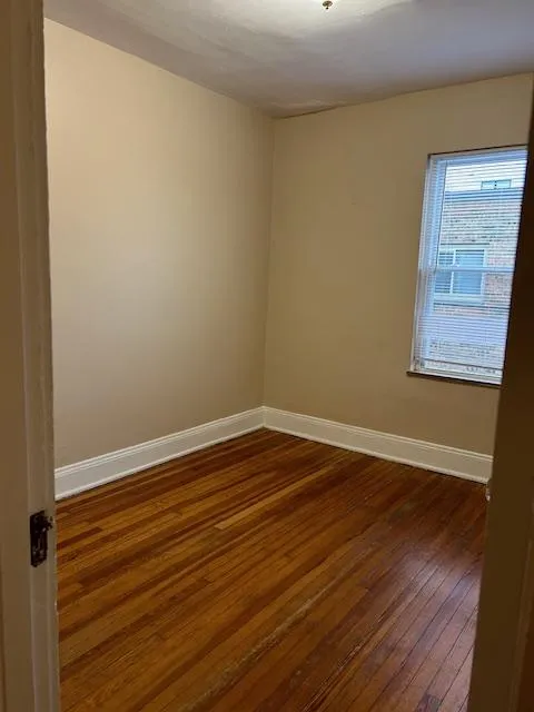 2458 N High St Apt 8