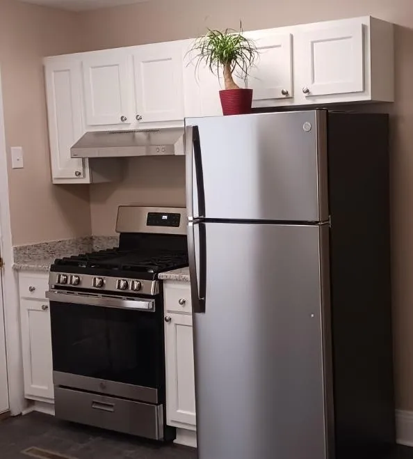 2458 N High St Apt 8