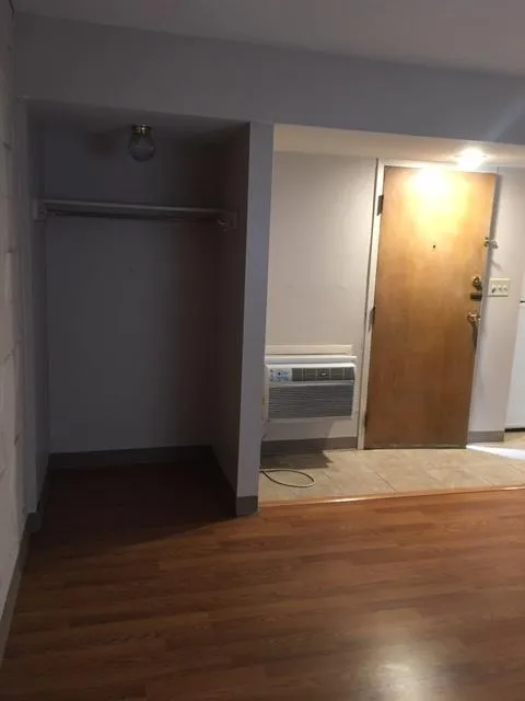2470 N High St Apt B1