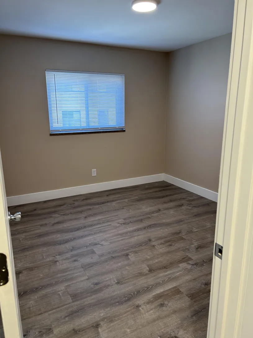 2470 N High St Apt B2