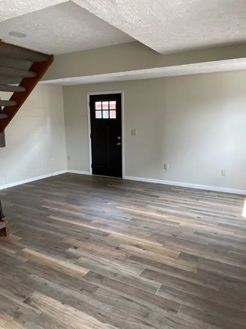 249, 255 W Norwich Ave ~ NOT AVAILABLE FOR FALL 2027!!!