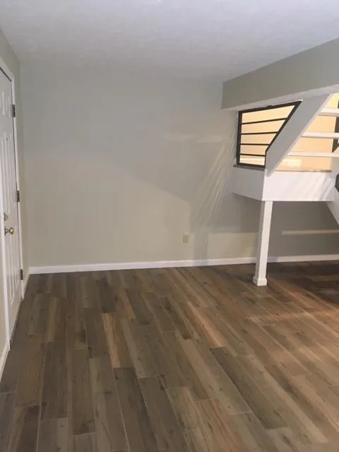 250 W Lane Ave 4BR - Renovated Unit