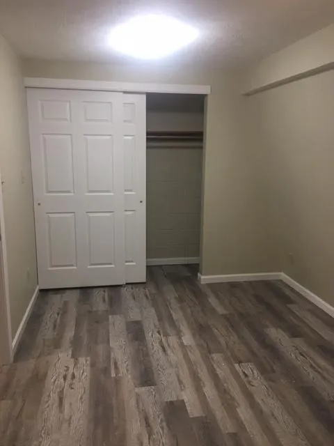 250 W Lane Ave 4BR - Renovated Unit