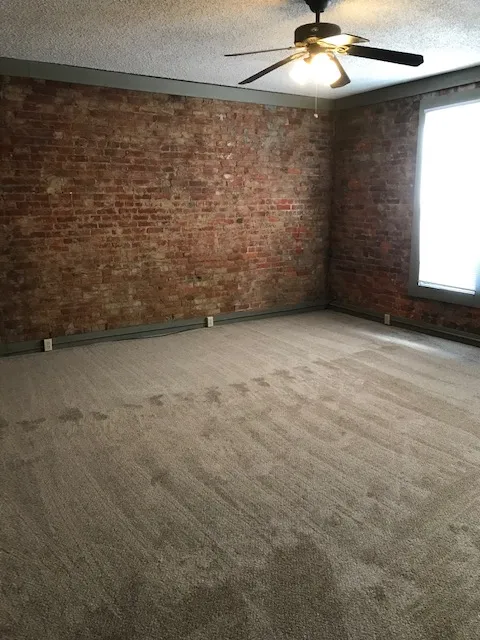 2596 N. High Street