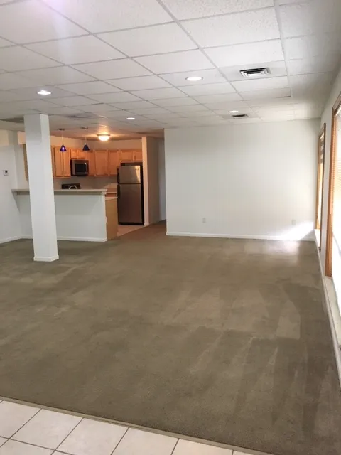 265 W Norwich Ave