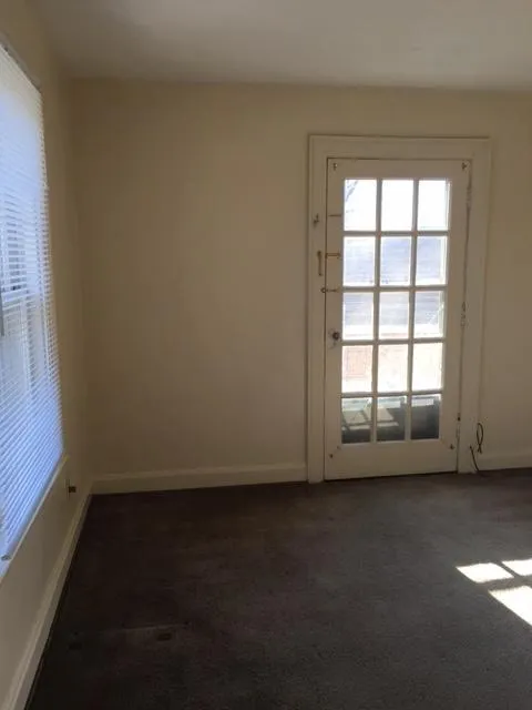 2709 Neil Ave Apt C