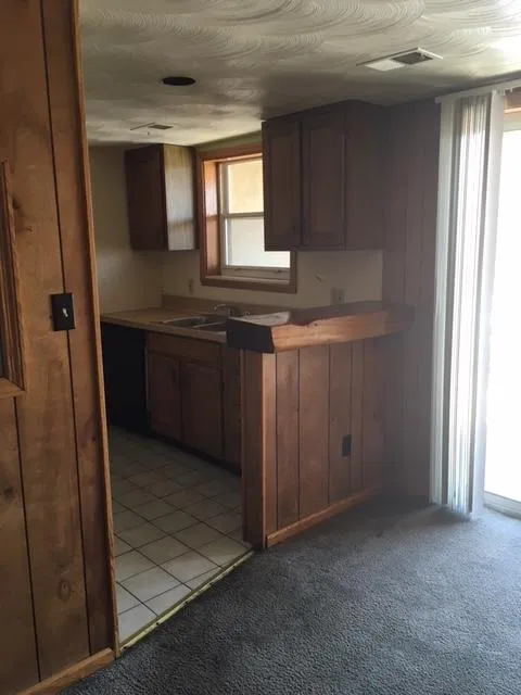 273 W Norwich Ave 